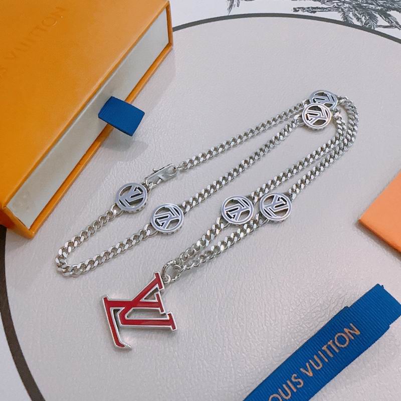 LV Necklace 01yxx269
